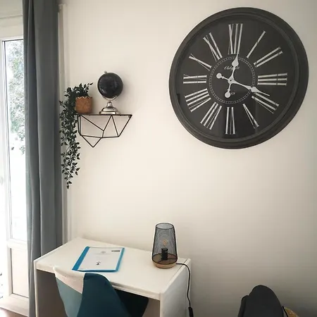 Apartment Terrasse, Vue Sur Jardin Arbore Et Place De Parking Rennes